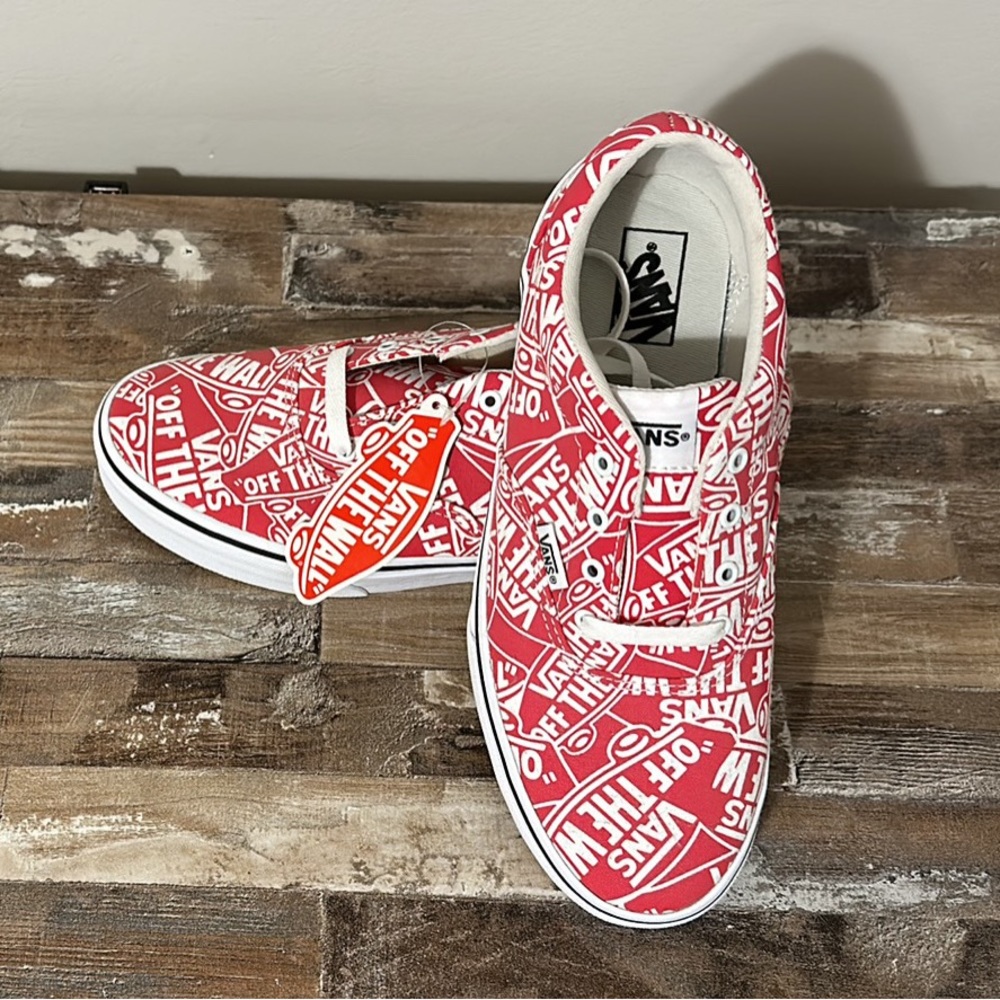 Brand New Vans Off The Wall Women’s Size 7